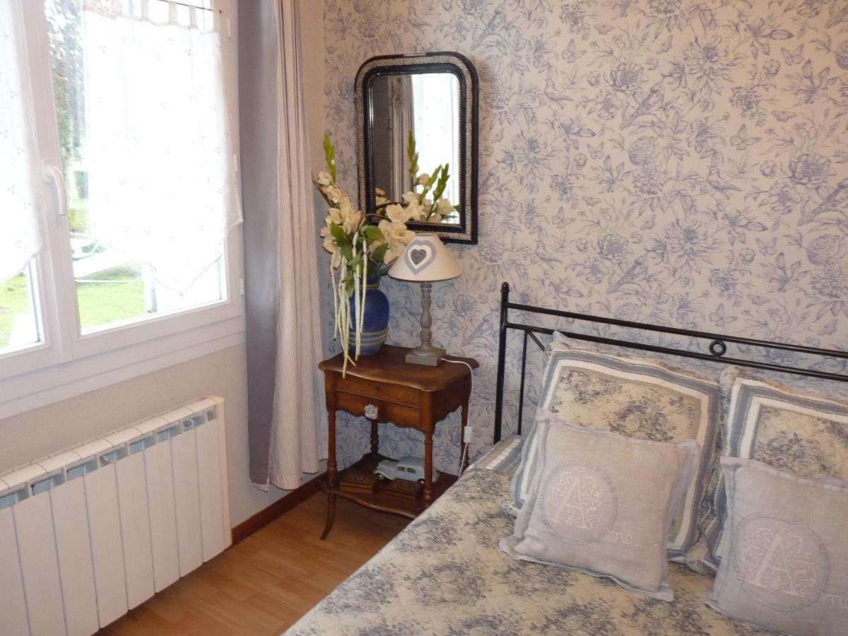 L'Arum Antique Sainte-Catherine-de-Fierbois Экстерьер фото
